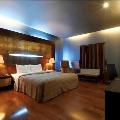 Treasure Island Motel - Fengshan