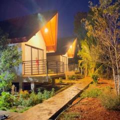 Lake Breeze Cabana Yala