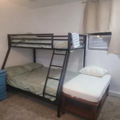 PalmBeachDownTownHouse99perPersonupto4People