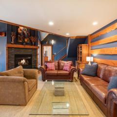 Foxglove 16 by Outpost Whistler