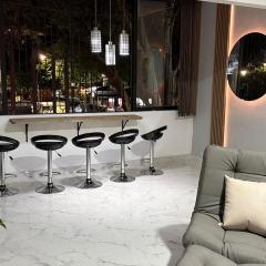 Medellin La 70 - Laureles