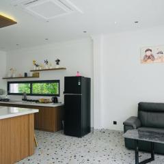 Biển tôm ốc homestay hồ bơi & BBQ garden