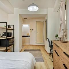CraftFlat Komagome 509, a compact studio at excellent location