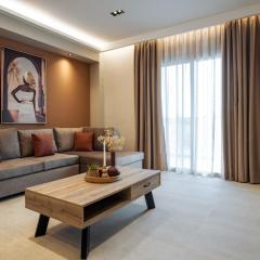 Phōs, Light Modern Living