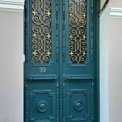 Wonderer House in Old Batumi