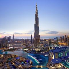 Burj Royale - Luxury Stay with Panoramic Burj Khalifa & Fountain View