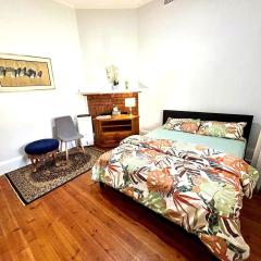 3BR Guest House near Adelaide CBD Joslin 5070