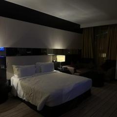 The Livyana Travellers Lodge