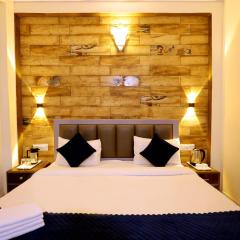 Near Taj Mahal-Basil Inn Home Saty Agra