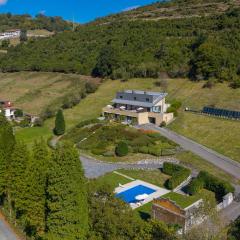 Beautiful house 15 min away from Bilbao