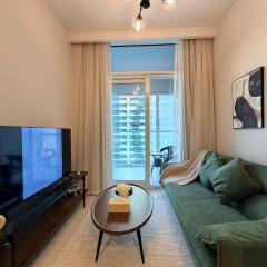 Modern 1BR Apt - Canal View