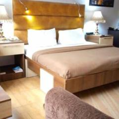 Li Tour International Hotel