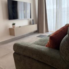 Make Yourself at Home-New and Warm 2Br Appartment