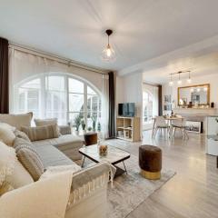 Historical apartment in the heart of Paris - 1