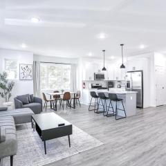 Newly Built Lake House Near NYC EWR MetLife AD Mall