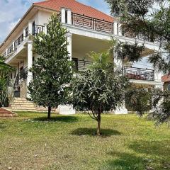 Freeve Suites Akright City Bwebajja