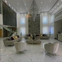 Villa Lujosa en Boca Chica