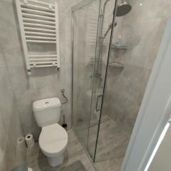 Wiosenny Biały Domek u Małgosi