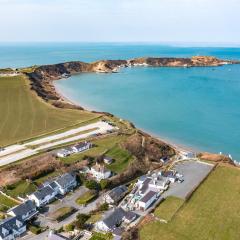 Min Y Traeth By The Beach