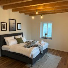 FeWo - LOFT Mosel & Weinquartier, Balkon, Parkplatz, moderne Küche, bis 8 Personen