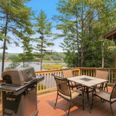 Lakefront Wprivate Beach - Luxury Log House!