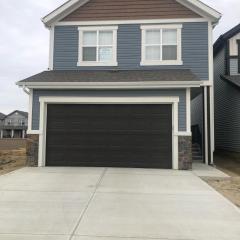 Modern and cozy stay-2 Bedroom Basement