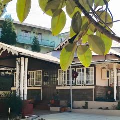 Mid Hill Cottage Guest Suites Nongrim