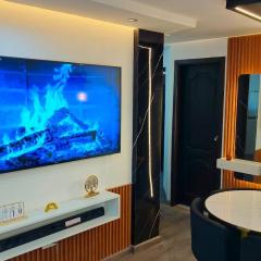 Departamento Black and Gold de lujo, confort y ducha Spa