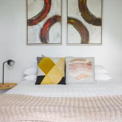 Elegant 3-Bed Heritage House with Swimming Pool