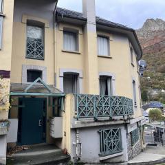 Charmant appartement rénové proche des remontées mécaniques, idéal pour 4 personnes - FR-1-812-149