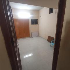 Moovarasampet main road