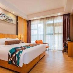 James Joyce Coffetel Xi'an Laochenggen Hongmiaopo Metro Station