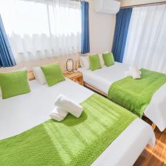 202 Room, a 6-minute walk from Tokyo Koiwa Station Direct connected to Shinjuku and Akihabara Stations Comfortable one-bedroom apartment with separate wet and dry areas