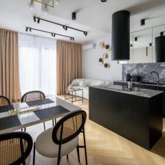 Fancy 2bdr Golden Dots apartment in city centre