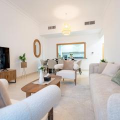 Stylish Yas Island Stay Glow Haus Apartment