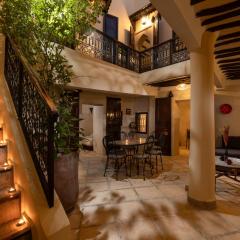 Riad Privé Dar El Khamsa-Petit Dej inclus