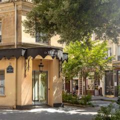 Le Monsieur By Sweett