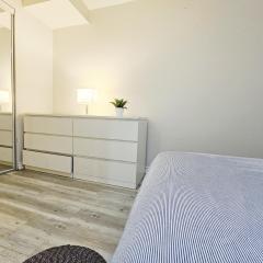 Garden Ave Suite 3 Mins to Hwy 403