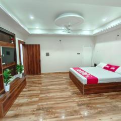 The Bliss Room 107 , Zero mile