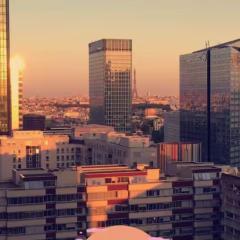 Suite vue sur la Tour Eiffel