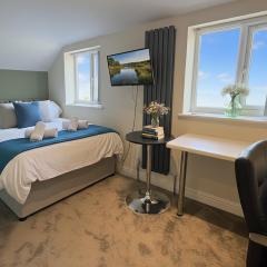 Walk to Addenbrookes - Stylish 1 bed Apartment