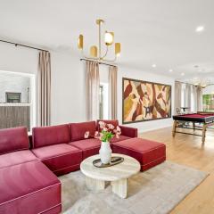 Downtown 7 min, 27 sleeps, Gated 2 homes, Accessible