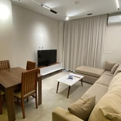 Chic Stylish Apartment with Cozy Private Garden