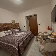 Camera dell' antico Arco Romano