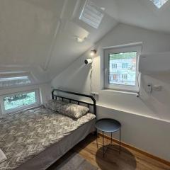 Апарт-бутік на Білій