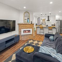 2BR Capitol hill delight, with private parking