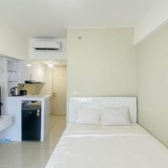 Nice and Comfortable Studio Apartement at Springlake Summarecon