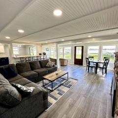 Lakefront Escape Dock Fire Pit Sleeps 14