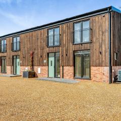 Old Barn 2 - Uk48478