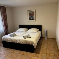 70qm Apartment mit Stellplatz und Garten